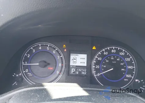 2013 Infiniti G37 Journey z USA, uszkodzony, nr VIN JN1CV6AP6DM720112